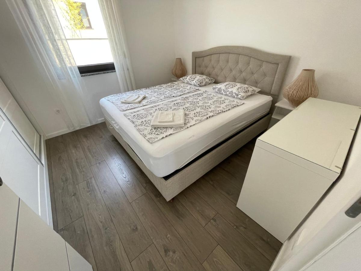 Vila Softic Amra Umag Ngoại thất bức ảnh